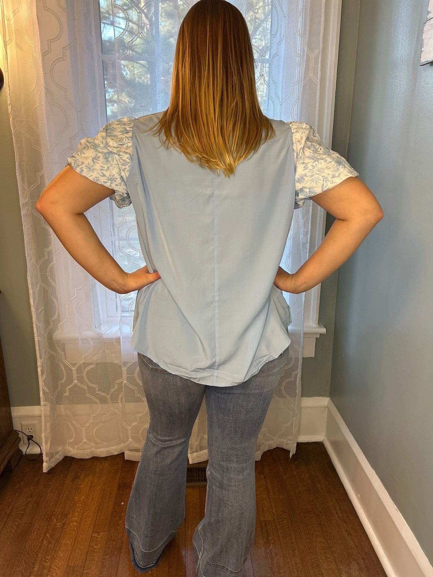 Blue Floral Puff Sleeve