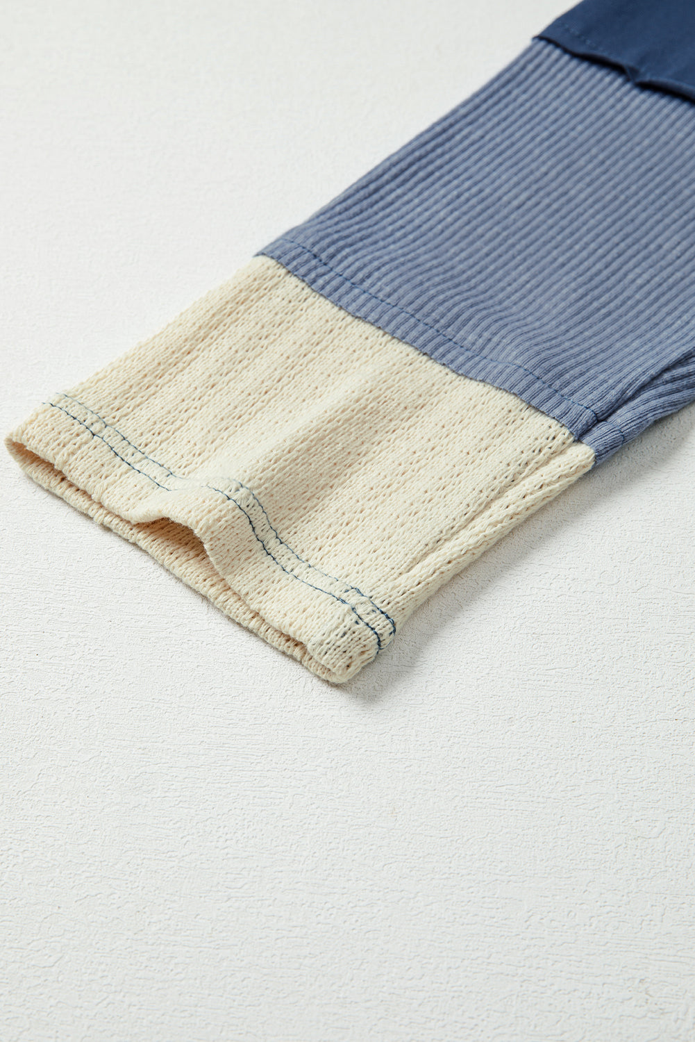 Star Struck Colorblock Knit Sleeve Top – Dark Blue