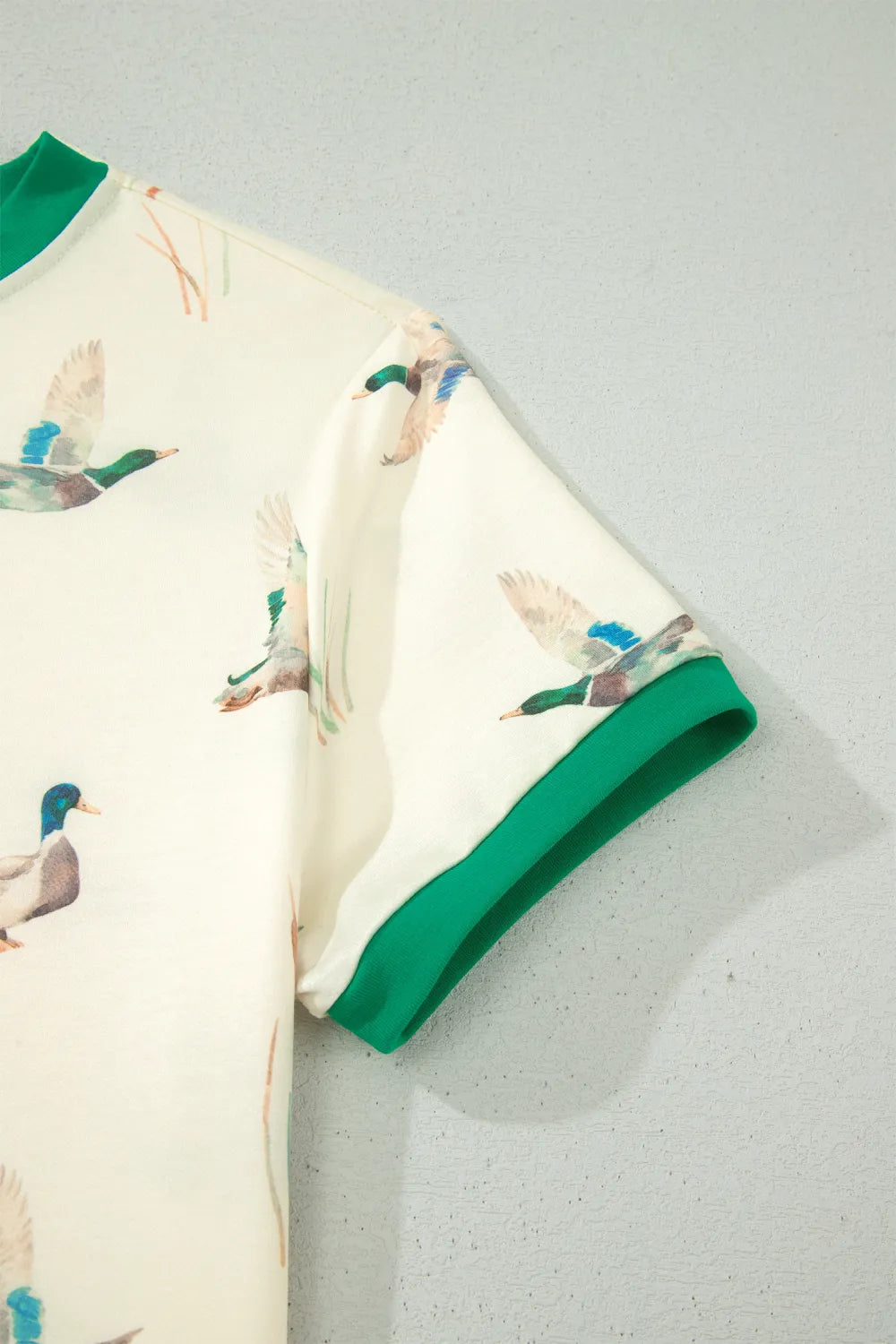 Beige Mallard Duck Print Trim Short Set