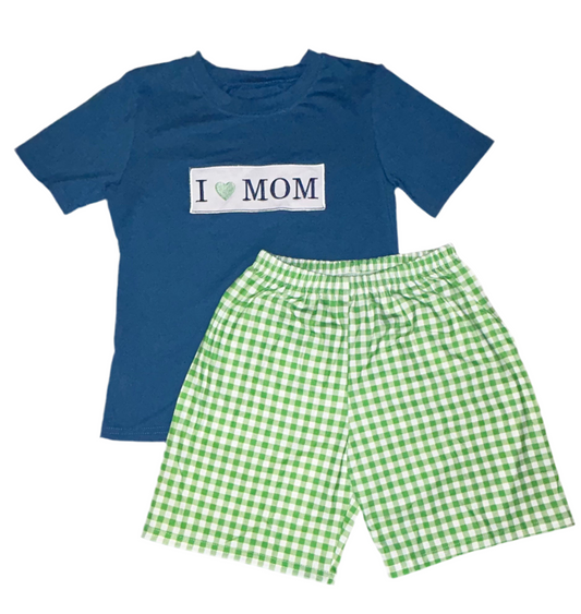 I ❤️ MOM Tee & Gingham Shorts Set 💚