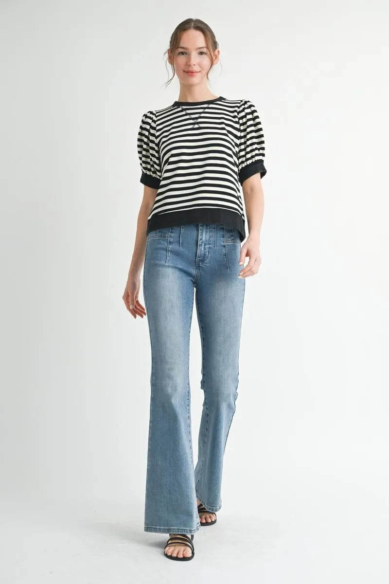 Black Stripe Puff Sleeve Top by JODIFL