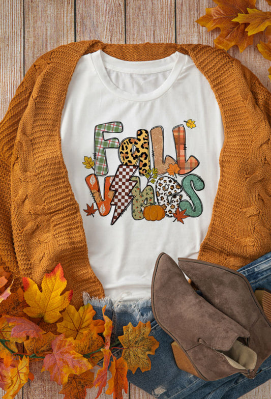 Fall Vibes Graphic Tee – Women’s Autumn Graphic T-Shirt