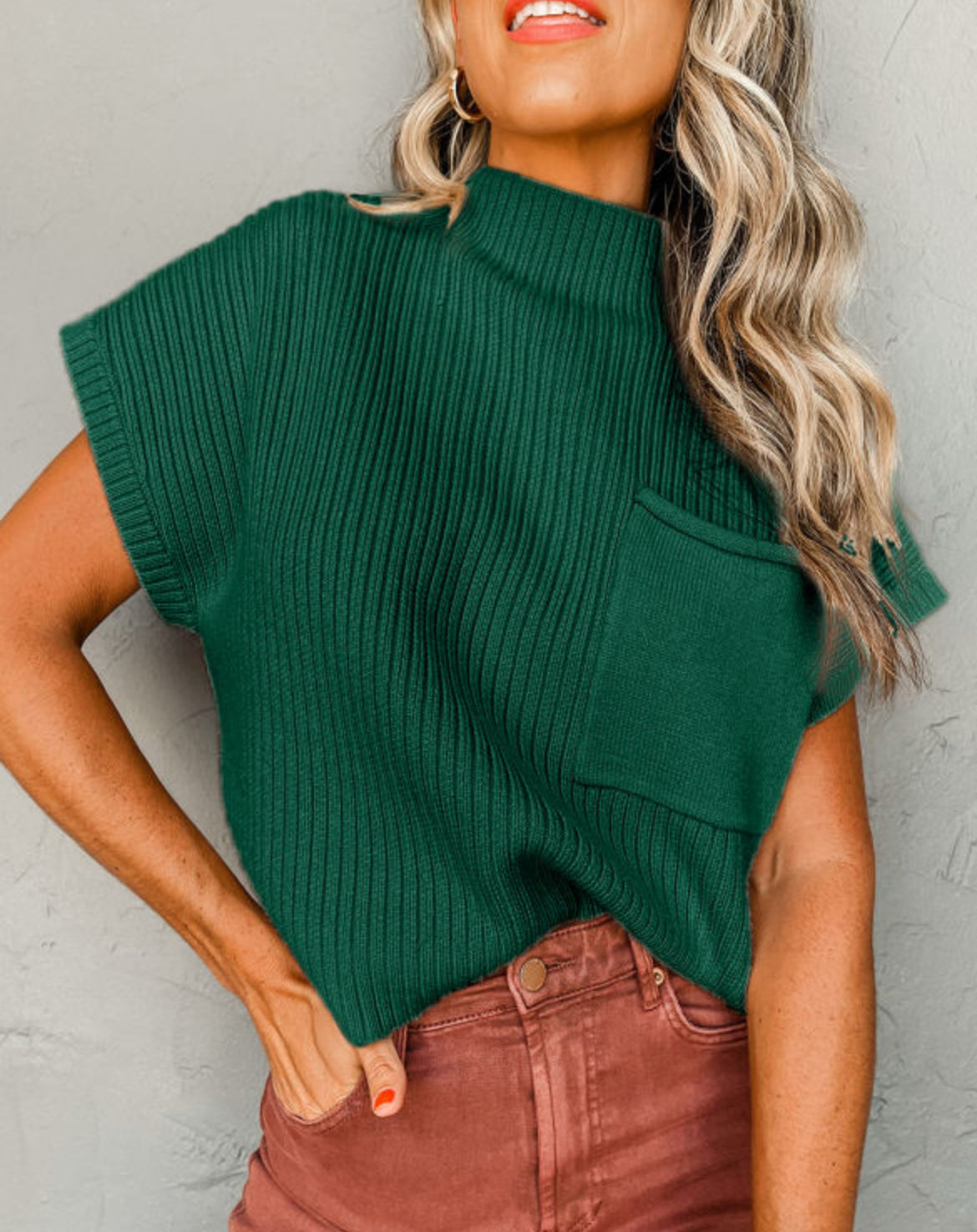 Green Patch Pocket Ribbed Knit Short Sleeve Sweater
