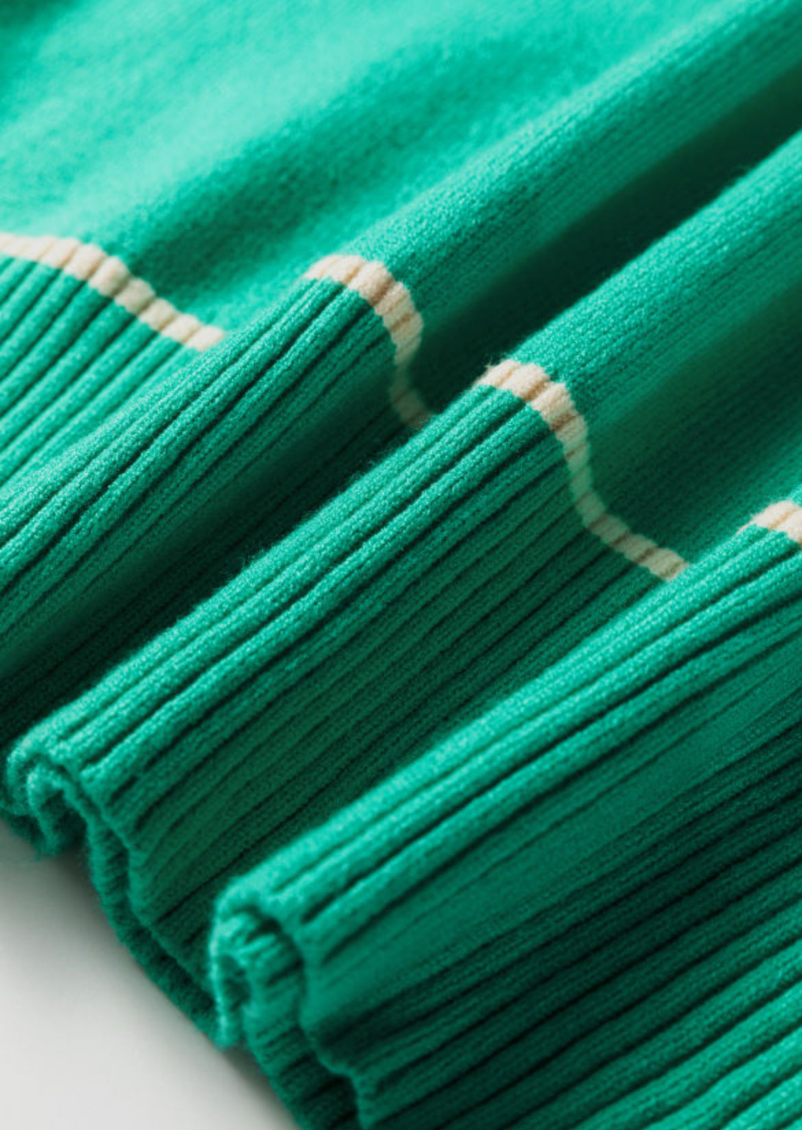 Sea Breeze Contrast Trim Knit Sweater