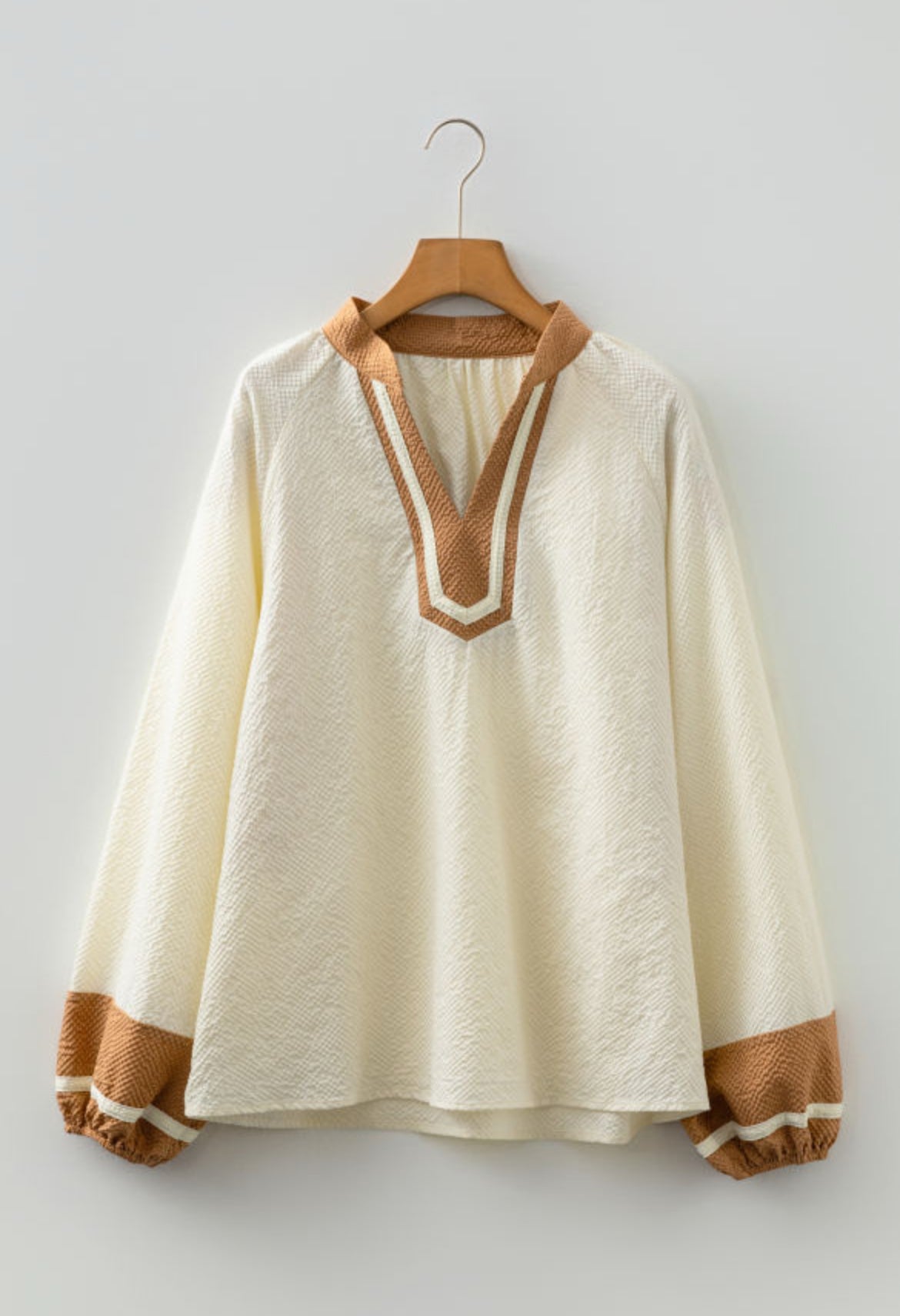 Contrast Notched Balloon Sleeve Blouse