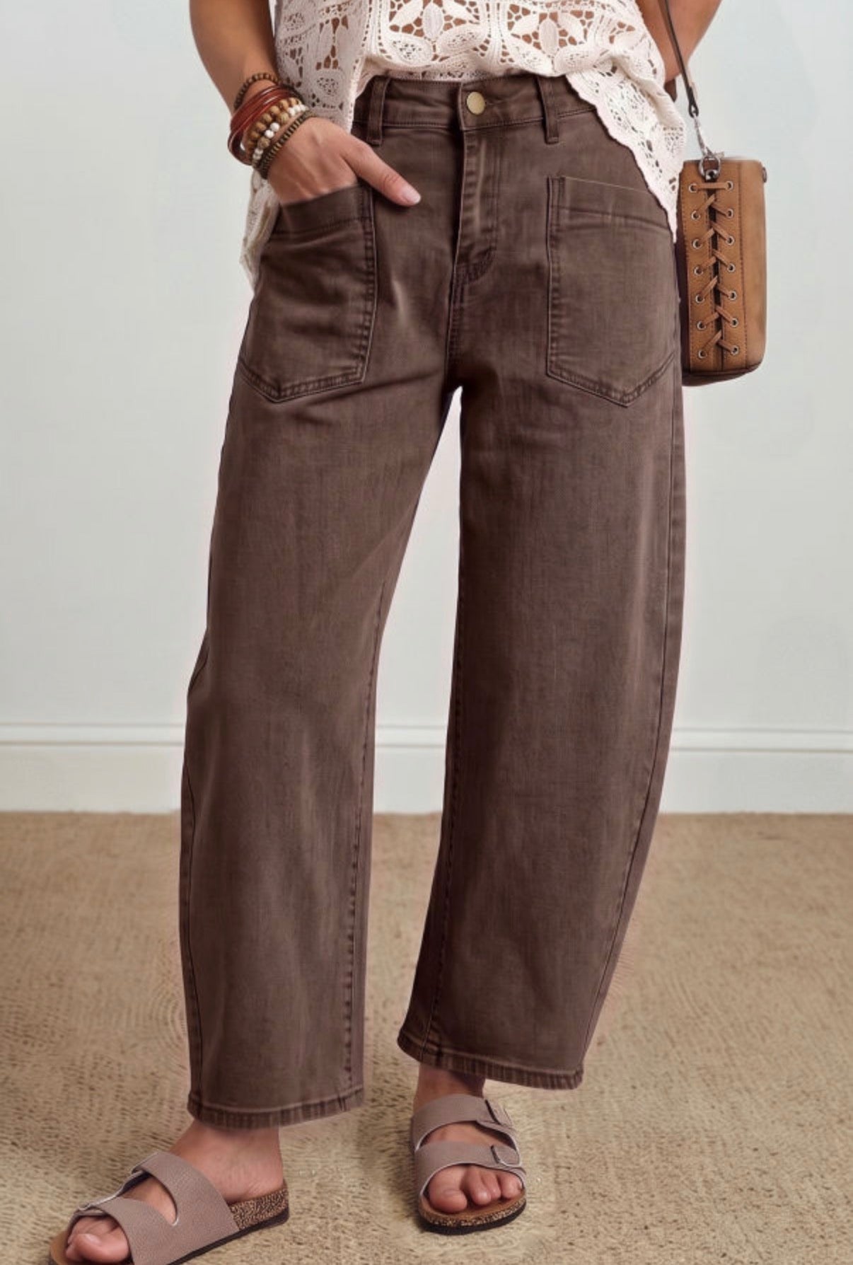 Brown Square Patch Pocket Ankle-length Barrel Jeans