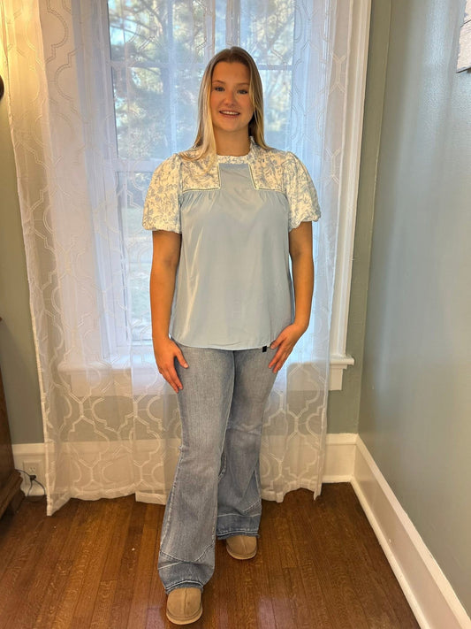 Blue Floral Puff Sleeve