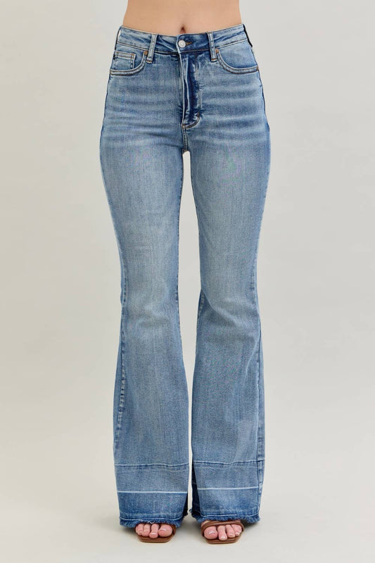 Judy Blue Blue flared jeans
