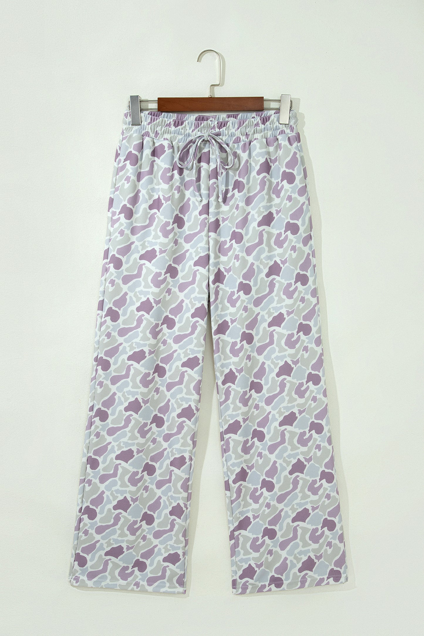 Camo Drawstring Waist Loose Fit Pants