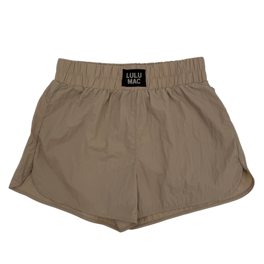 LULU MAC SHORT SAND